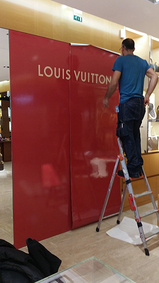 Louis Vuitton - Habillage ephmre
