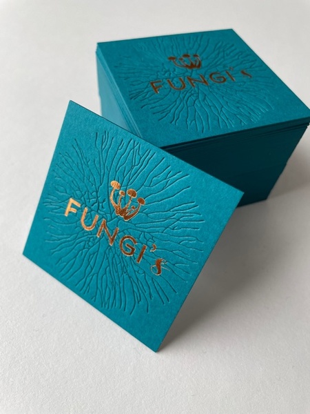 Charte graphique & carte de visite professionnelle + débossage pur & dorure à ch